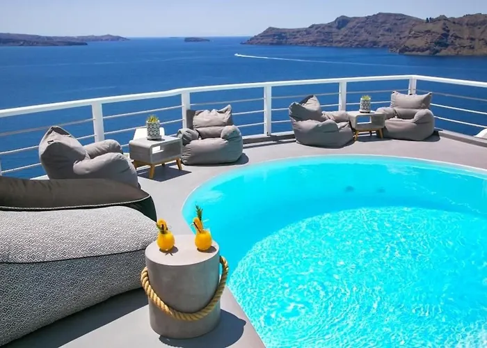 Luxury Santorini Cozy 1 Bedroom Indoor Plunge Pool & Caldera * Tholos (Santorini)